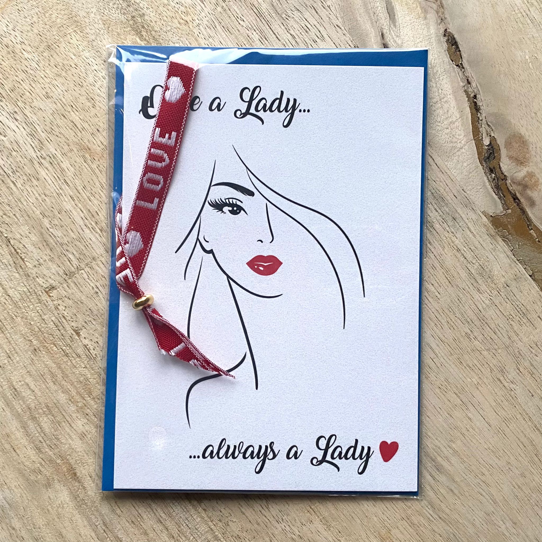 Luxe kaart met armbandje - Once a Lady...